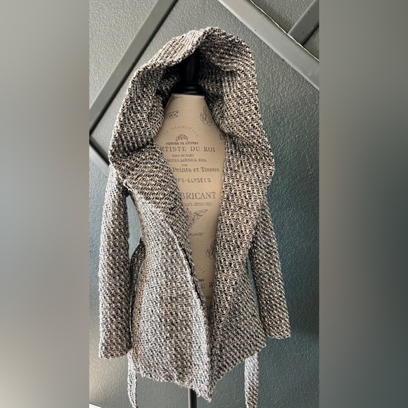 Cozy Pea coat - Picture 4 of 7